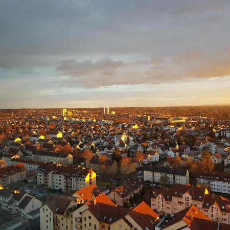 Ueber Den Wolken Und Super Zentral Zwischen Frankfurt Und Darmstadt - 100Qm Langen  Exteriér fotografie